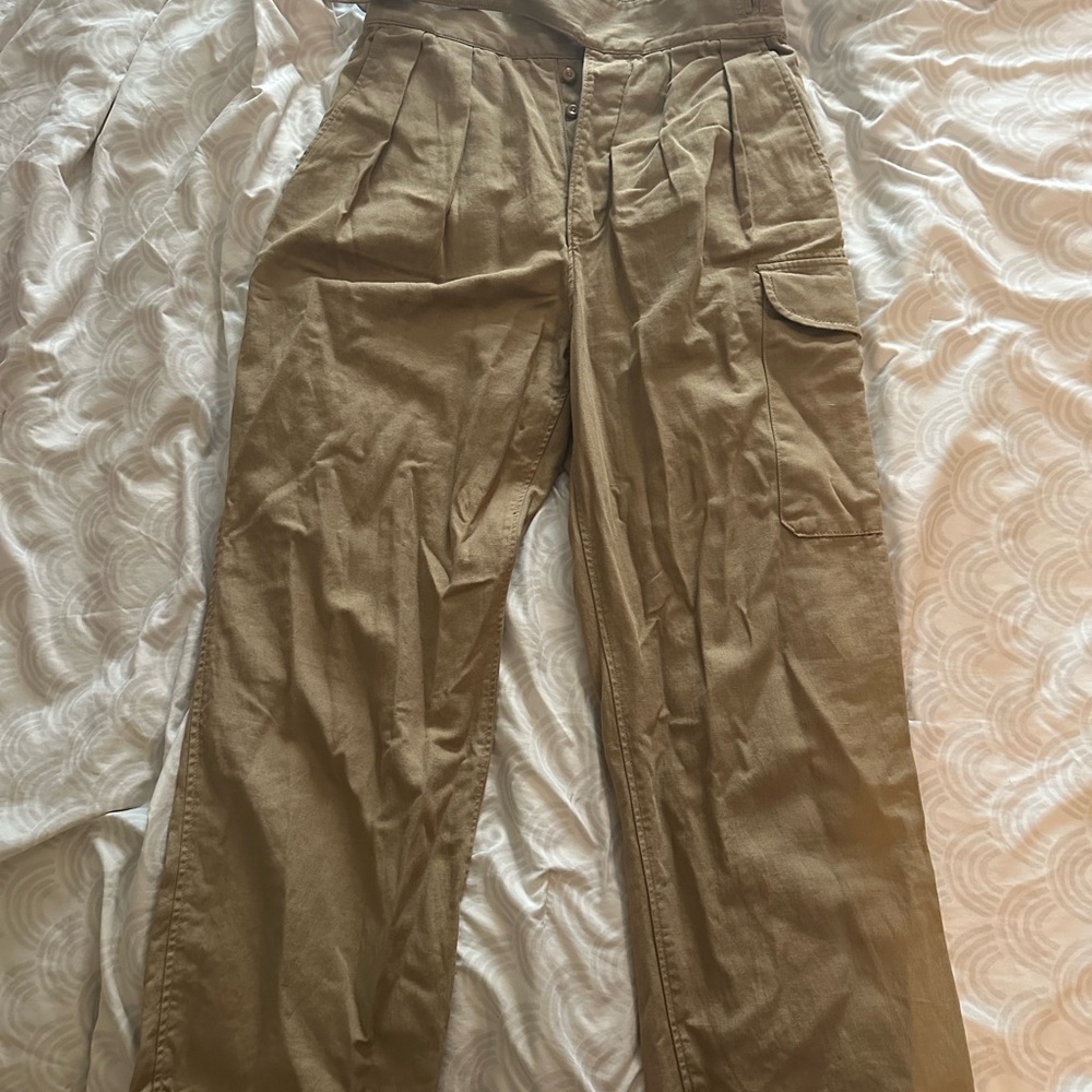 Banana Republic Tan Trousers Relaxed Fit